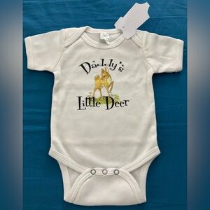 MONAG Onesie white “Daddy's Little Deer” Graphic Tee 0-3 mos.Organic Cotton-NWT